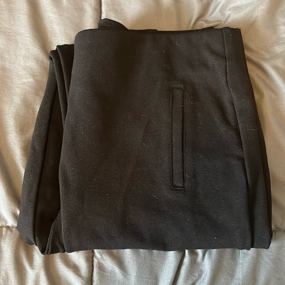 Chico’s Ponte Pull On Pants Style 802992 Black Size 1.5/10 - Picture 1 of 9